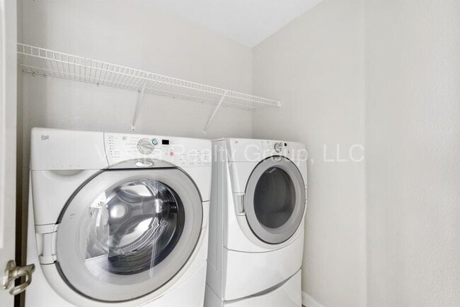 Building Photo - 4157 W 118th Pl