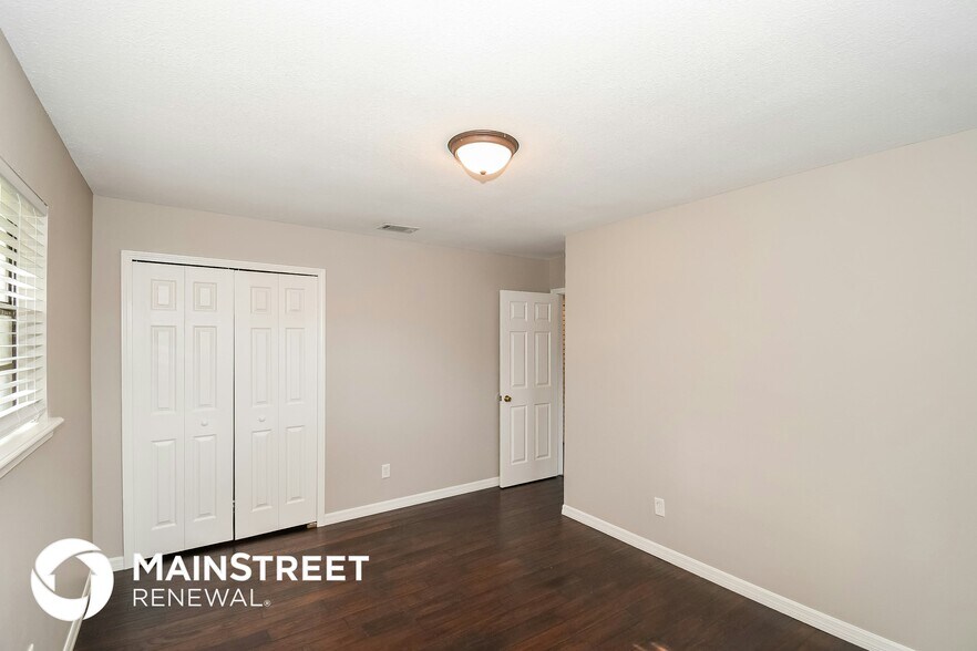 Building Photo - 12459 Sago Ave W
