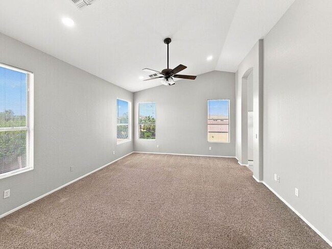 Building Photo - Spacious Chandler Home with RV Gate & 3-Car Garage!