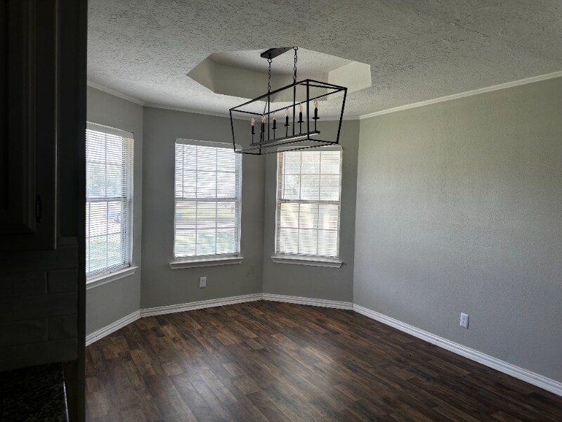 Building Photo - 216 Timberview Dr