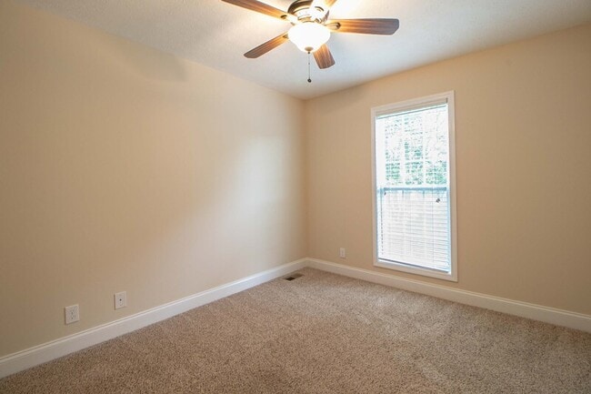 Building Photo - 1398 Bruceton Dr