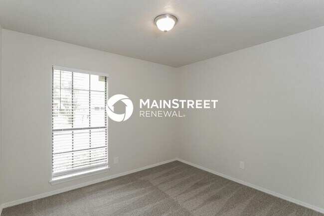 Building Photo - 4 Bedroom Pet-Friendly Home in Mesquite, T...