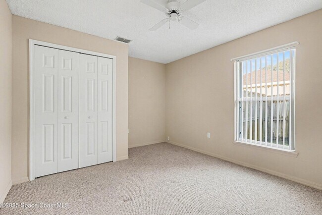 Building Photo - 2441 Wolf Creek Dr