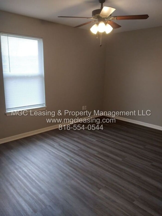 Building Photo - Beautiful Serrano Townhome with Walk-out Basement