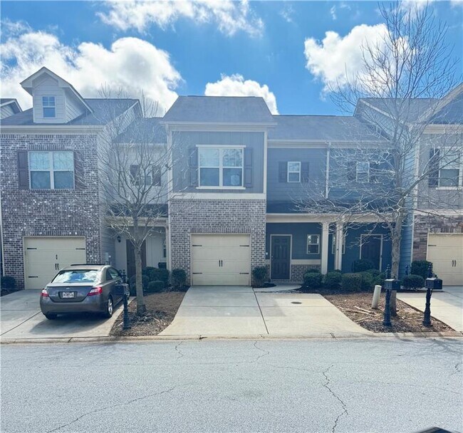 Building Photo - 183 Spring Way Square