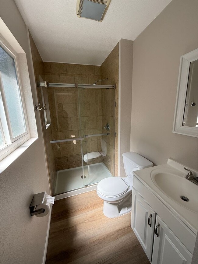 Building Photo - Comfort & Convenience in Patterson