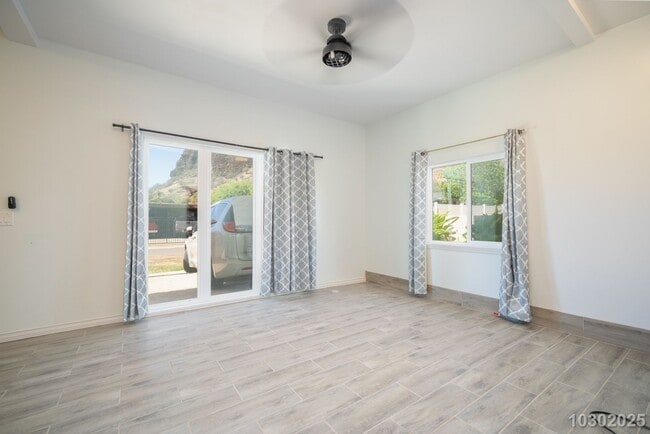 Building Photo - West Side Paradise – Downstairs 1-Bedroom,...
