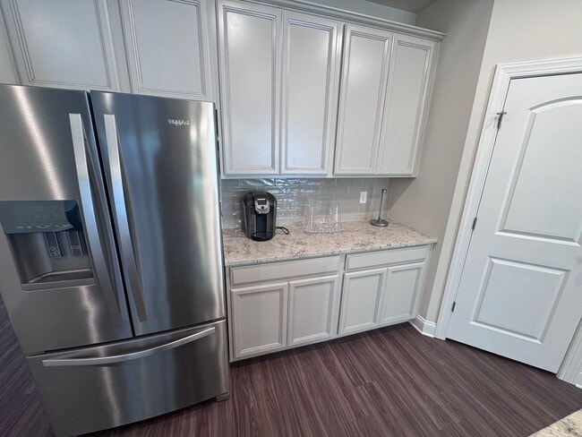 Building Photo - New Home in Lebanon TN