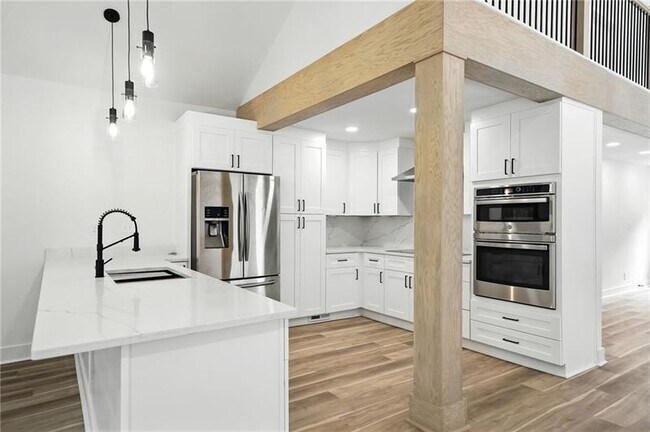 Building Photo - 7600 Fields Dr
