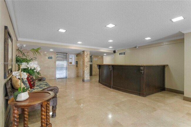 Building Photo - 1800 Sans Souci Blvd