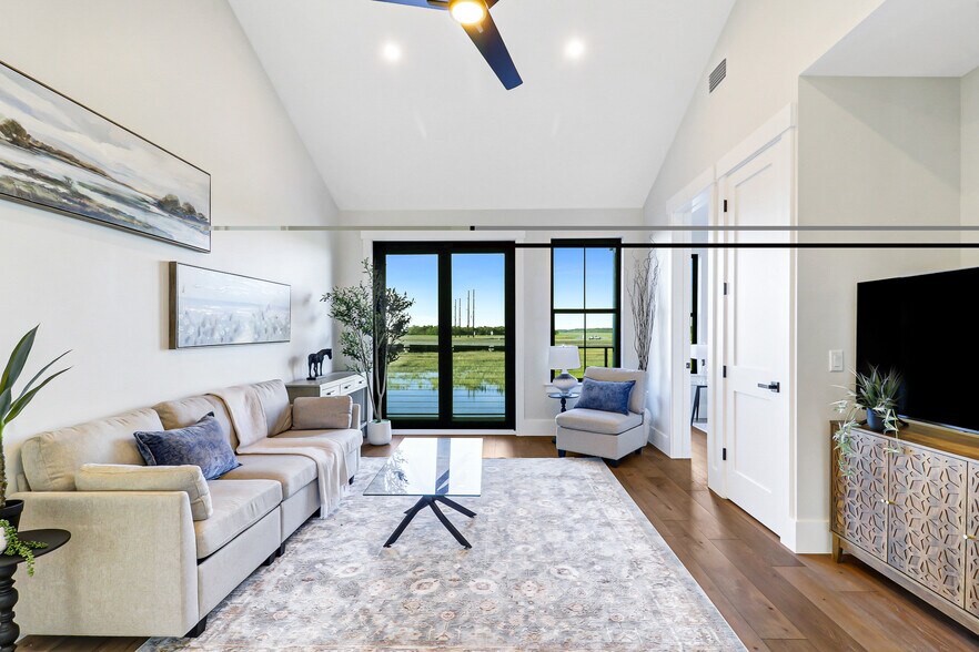 Building Photo - 17 Fording Island Road Ext