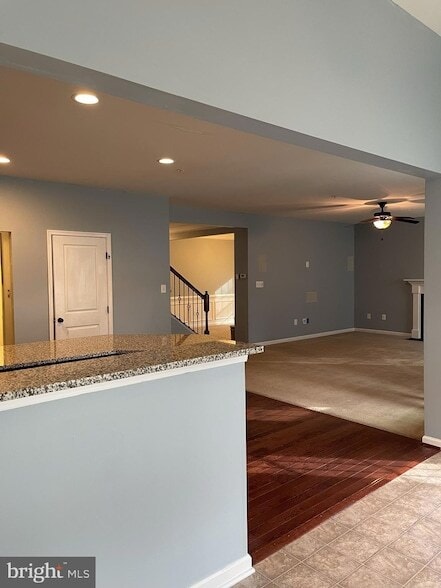 Building Photo - 9229 Wainwright Ln