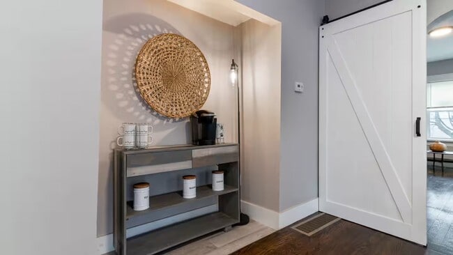 Building Photo - 65 Kimball Ave