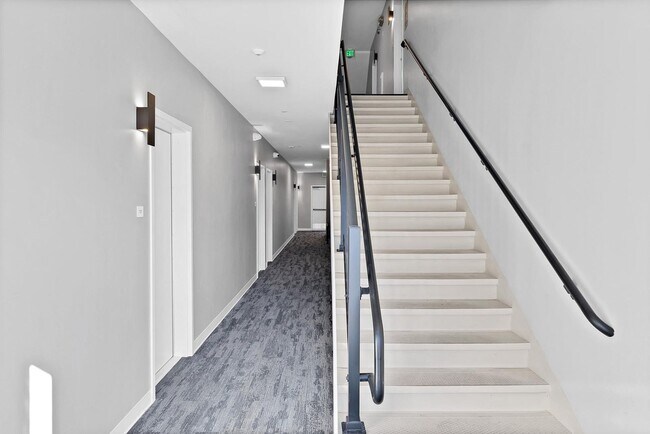 Building Photo - The Bookcliff: Chic 1-Bedroom Retreat: Sop...