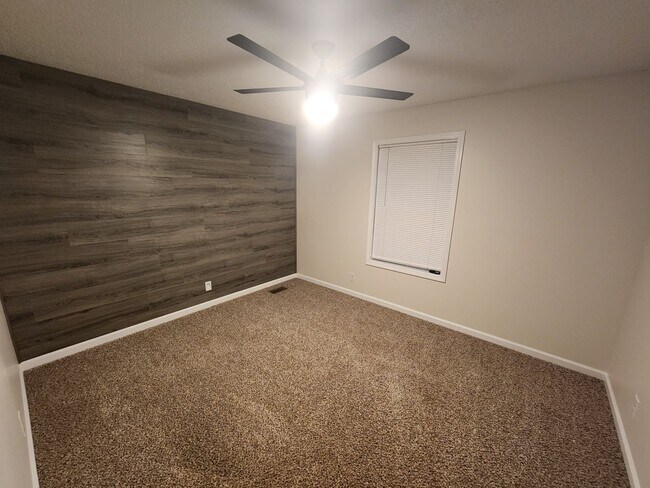 Building Photo - Cute Ranch Home Available Now