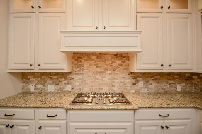 Building Photo - 64 Daffodil Meadow Pl