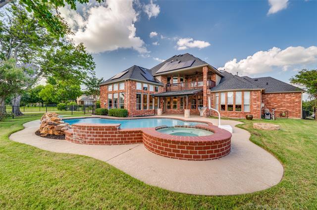 Building Photo - 1561 Winding Creek Rd