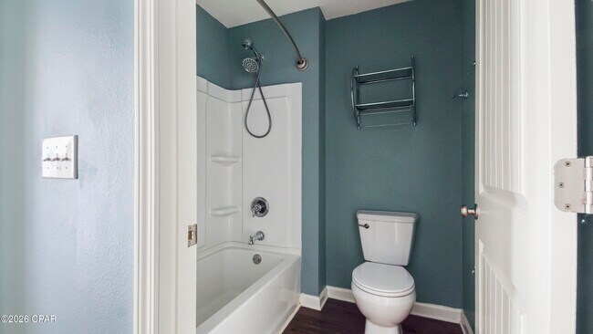 Building Photo - 7158 Riverbrooke St