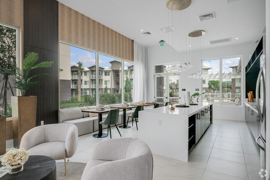 Clubhouse - Palm Beach Preserve