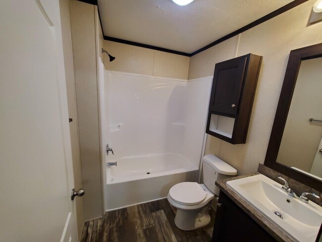 Building Photo - 12 Mockingbird Hill Dr