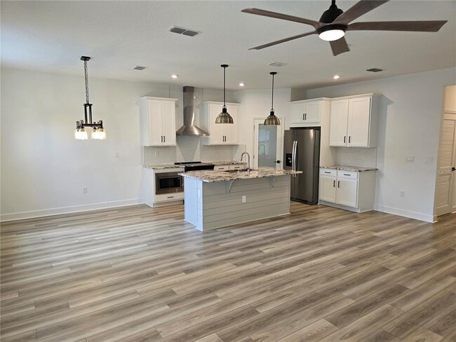 Building Photo - 899 Asterfield Ln