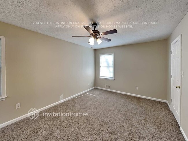 Building Photo - 46 Marion Ln