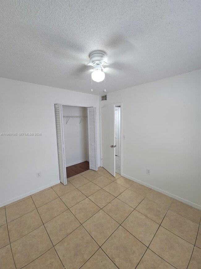 Building Photo - 9718 Hammocks Blvd