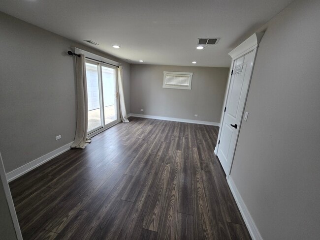 Building Photo - 6024 Birmingham St