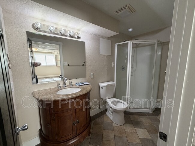 Building Photo - 1837 Wyoming Ave