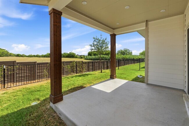 Building Photo - 2210 Cornfield Dr