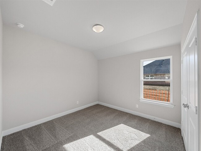 Building Photo - 401 Tartane Dr