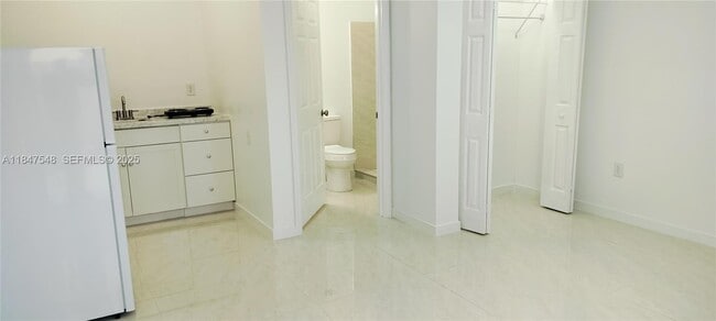 Building Photo - 14552 SW 158th Ct