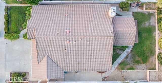 Building Photo - 37299 Jerome Ln