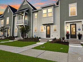 Building Photo - Luxury Townhome in Midtown Nexton