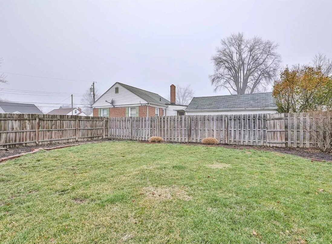 Building Photo - 4004 Matson Ave