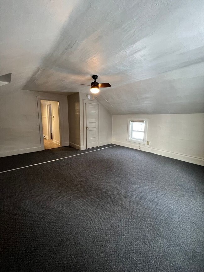 Building Photo - THR -03- Galesville