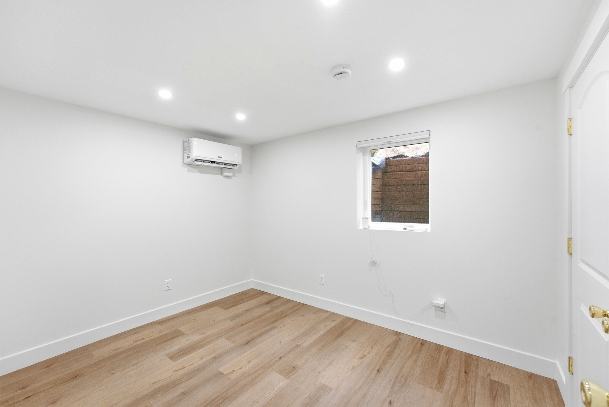 Building Photo - 8284 S 745 E