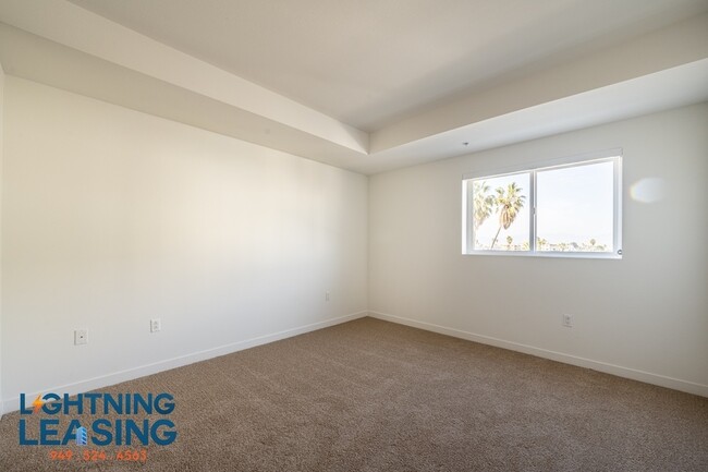 Building Photo - Luxury Two-Bedroom in North Hollywood – On...