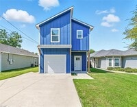 Building Photo - 422 N Elliott Ave