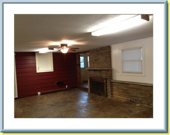 Building Photo - 1480 Meads Rd