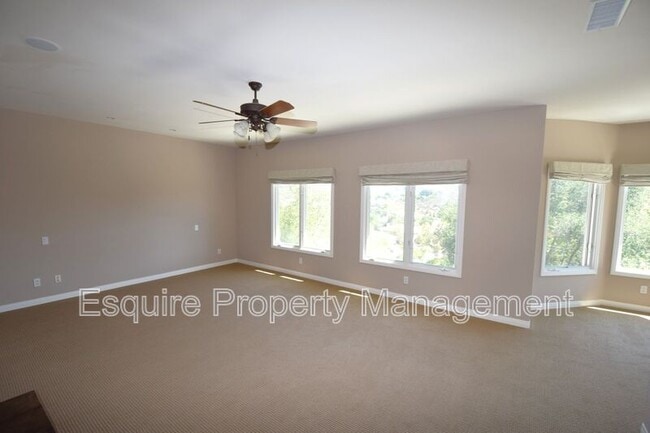 Building Photo - 1674 Bushgrove Ct