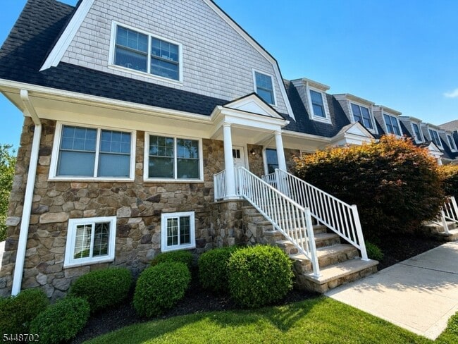 Building Photo - 5 A Foley Pl