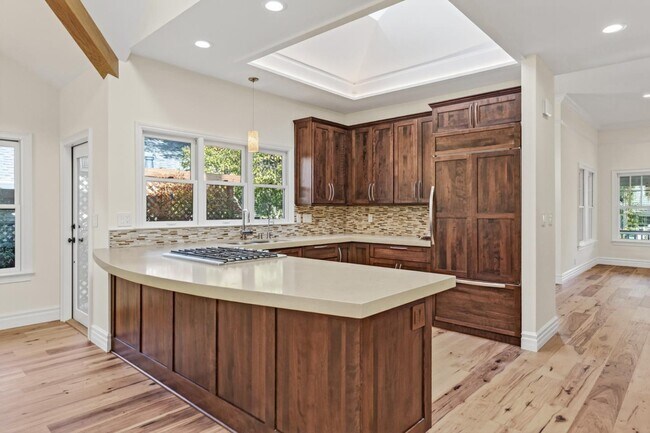 Building Photo - 123 Wilder Ave