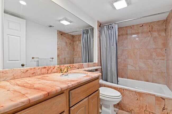 Building Photo - 3507 Village Blvd