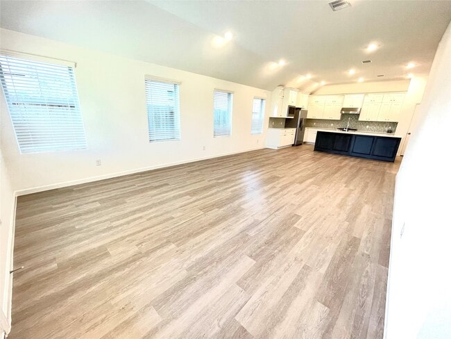 Building Photo - 29418 Amber Pne Ct