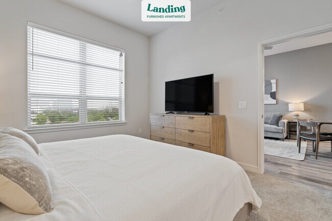 Building Photo - 13505 Inwood Rd