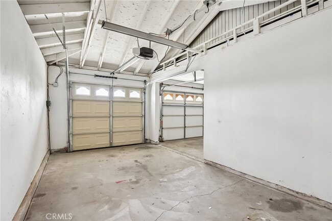 Building Photo - 17151 Hague Ln