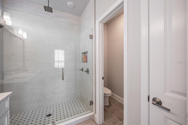 Building Photo - 2400 Ezzell Ct