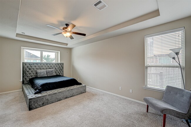 Building Photo - 9526 Bonbrook Bend Ln
