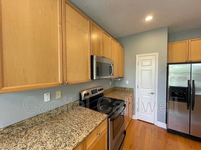 Building Photo - 4501 Bay Spring Ct